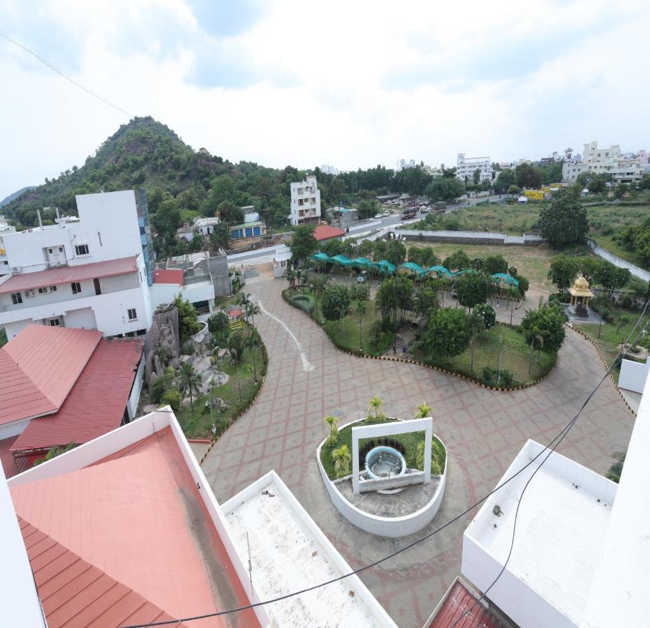 Dfront Golden Palace Namakkal Exterior photo
